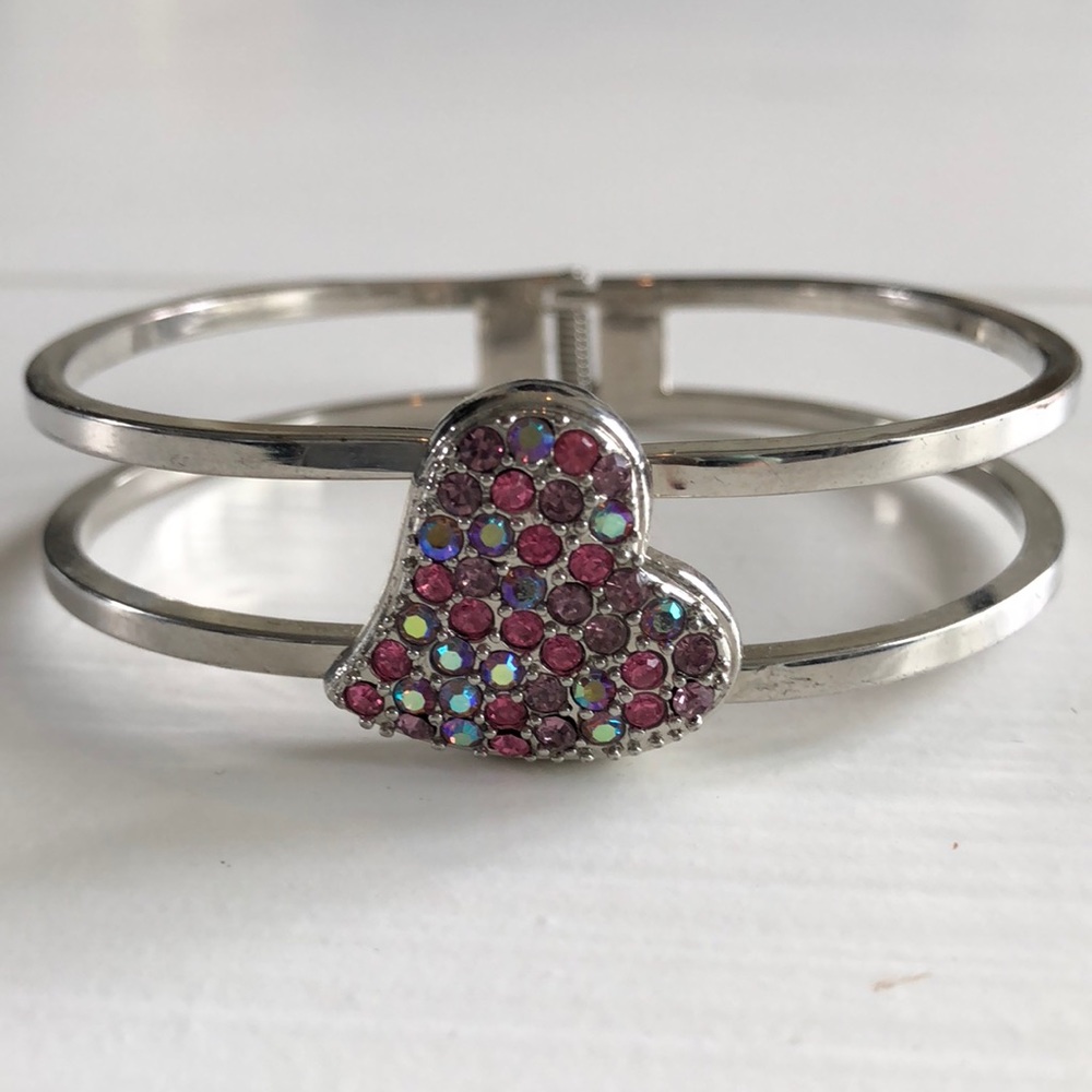 “Guess” heart bracelet